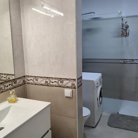 Lorarno דירה *